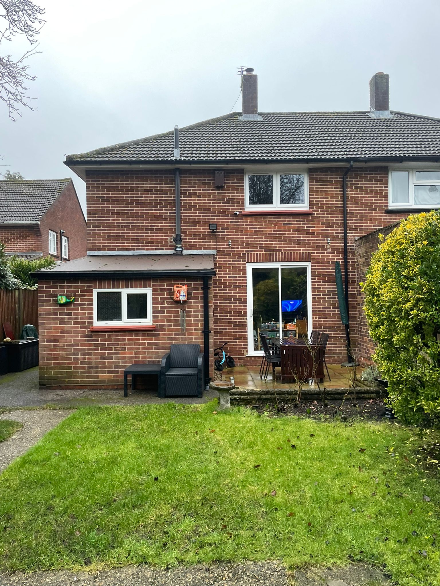 Exterior Property Maintenance Services in Surrey & Hampshire 1